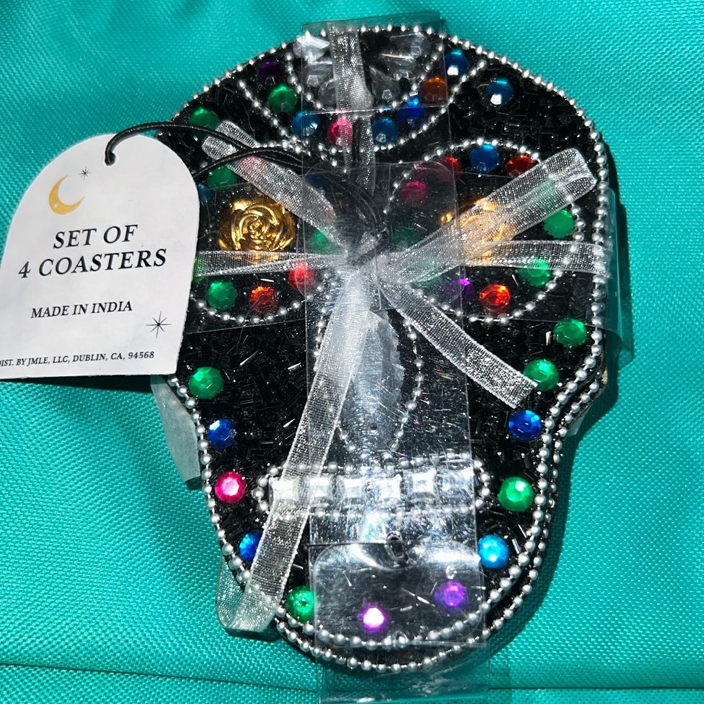 BNWT Embellished Skull coasters